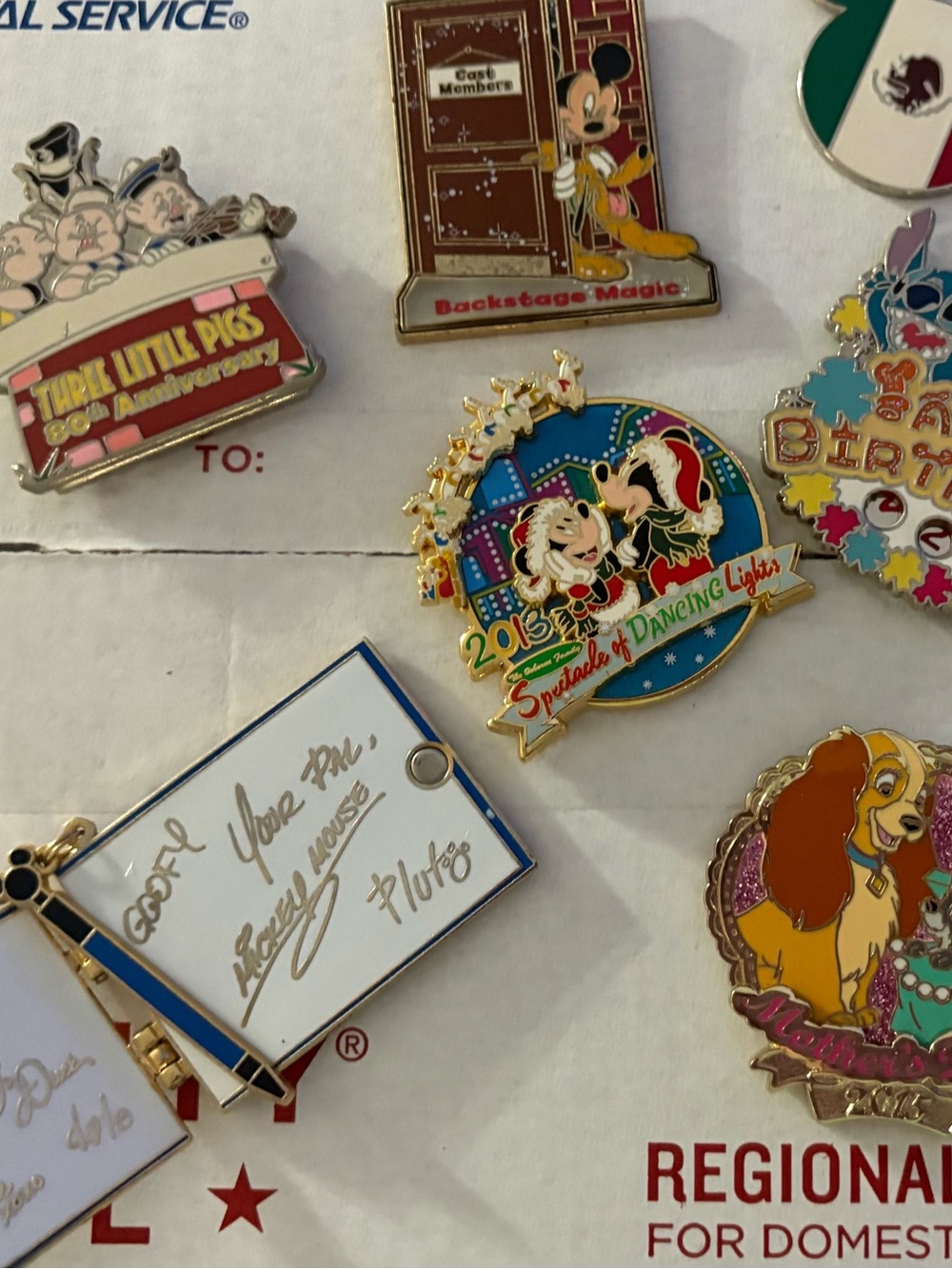 Disney collectible Enamel Pin Collection LELR CM stitch 3 little pigs more! - Picture 5 of 5